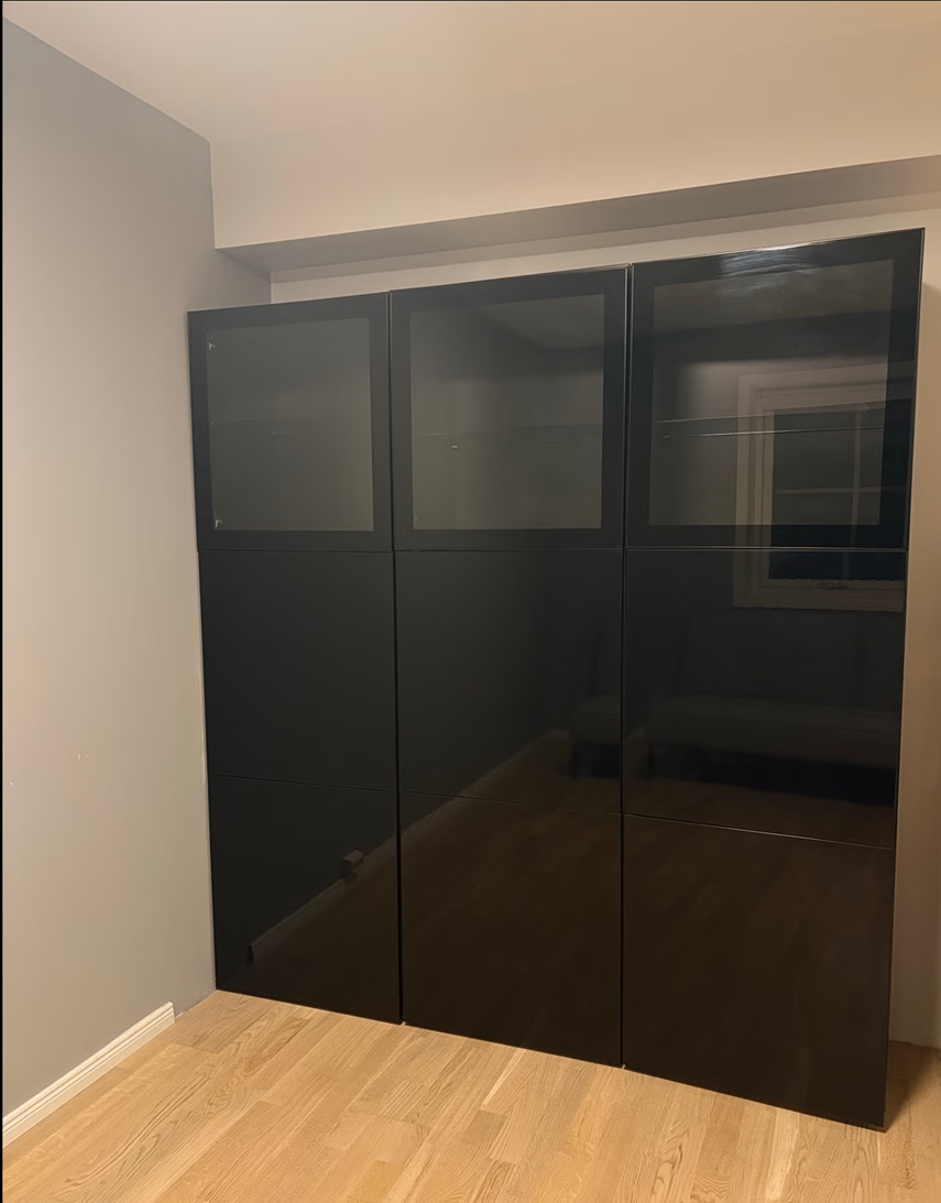 Seller photo