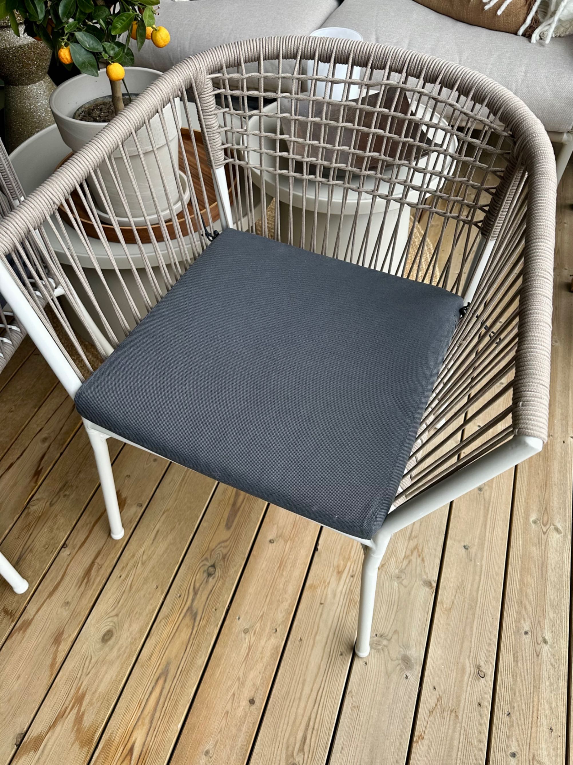 Seller photo