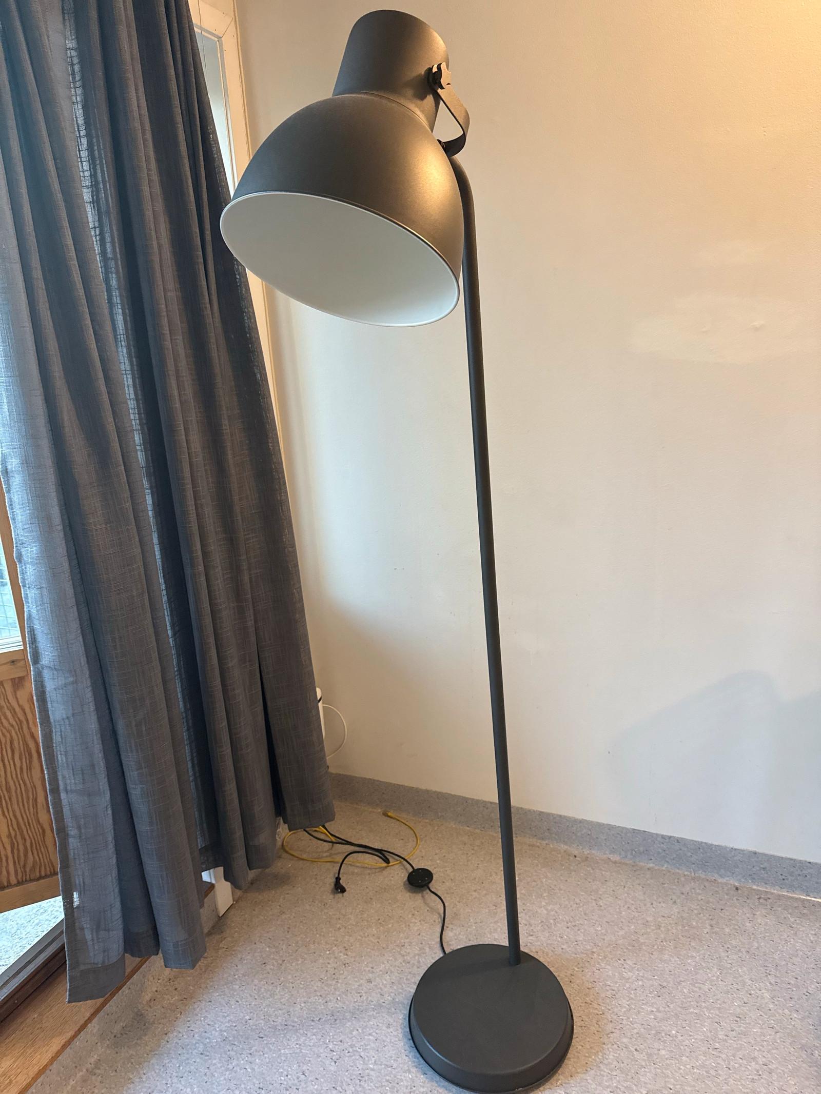 Seller photo