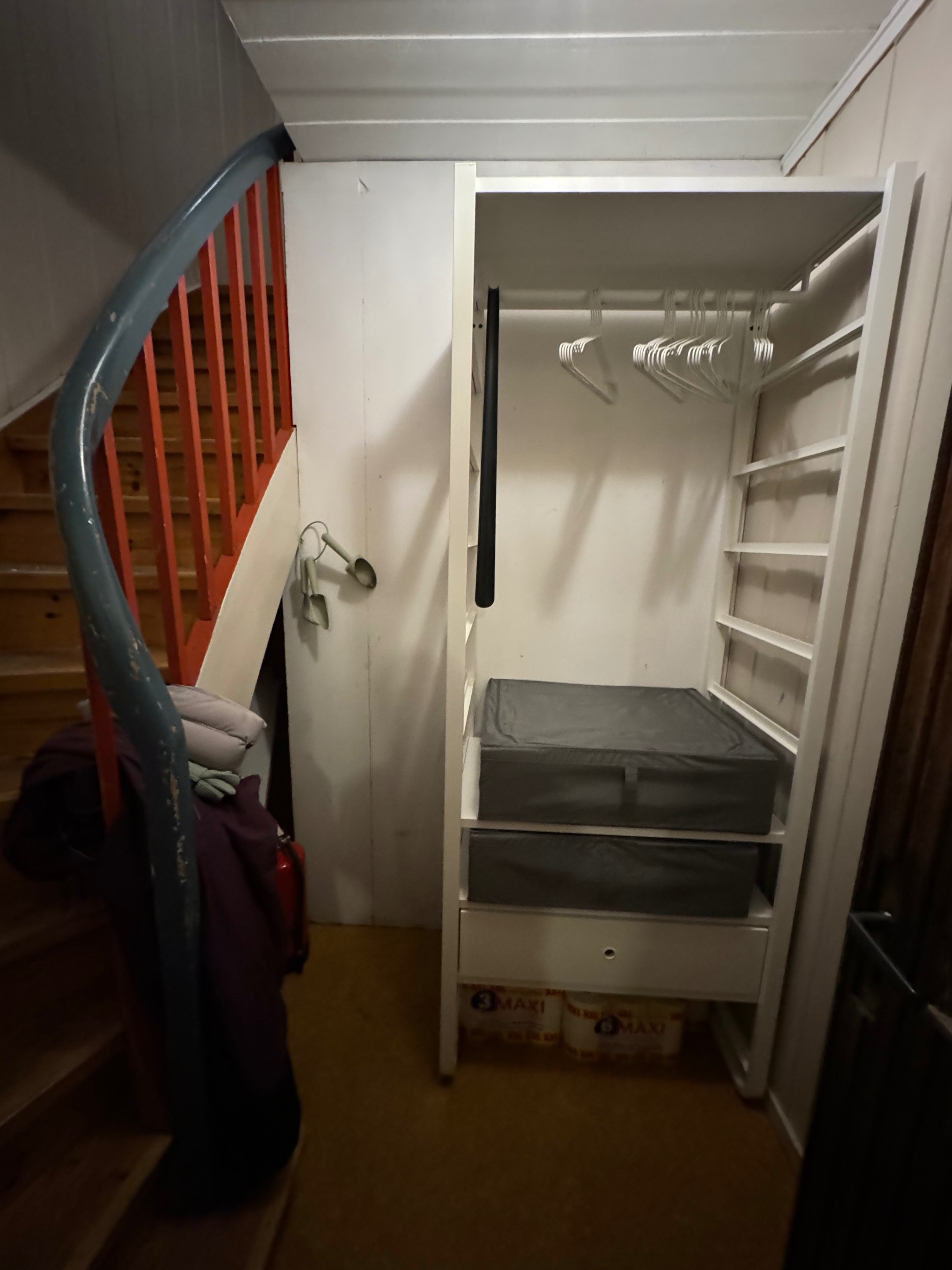 Seller photo