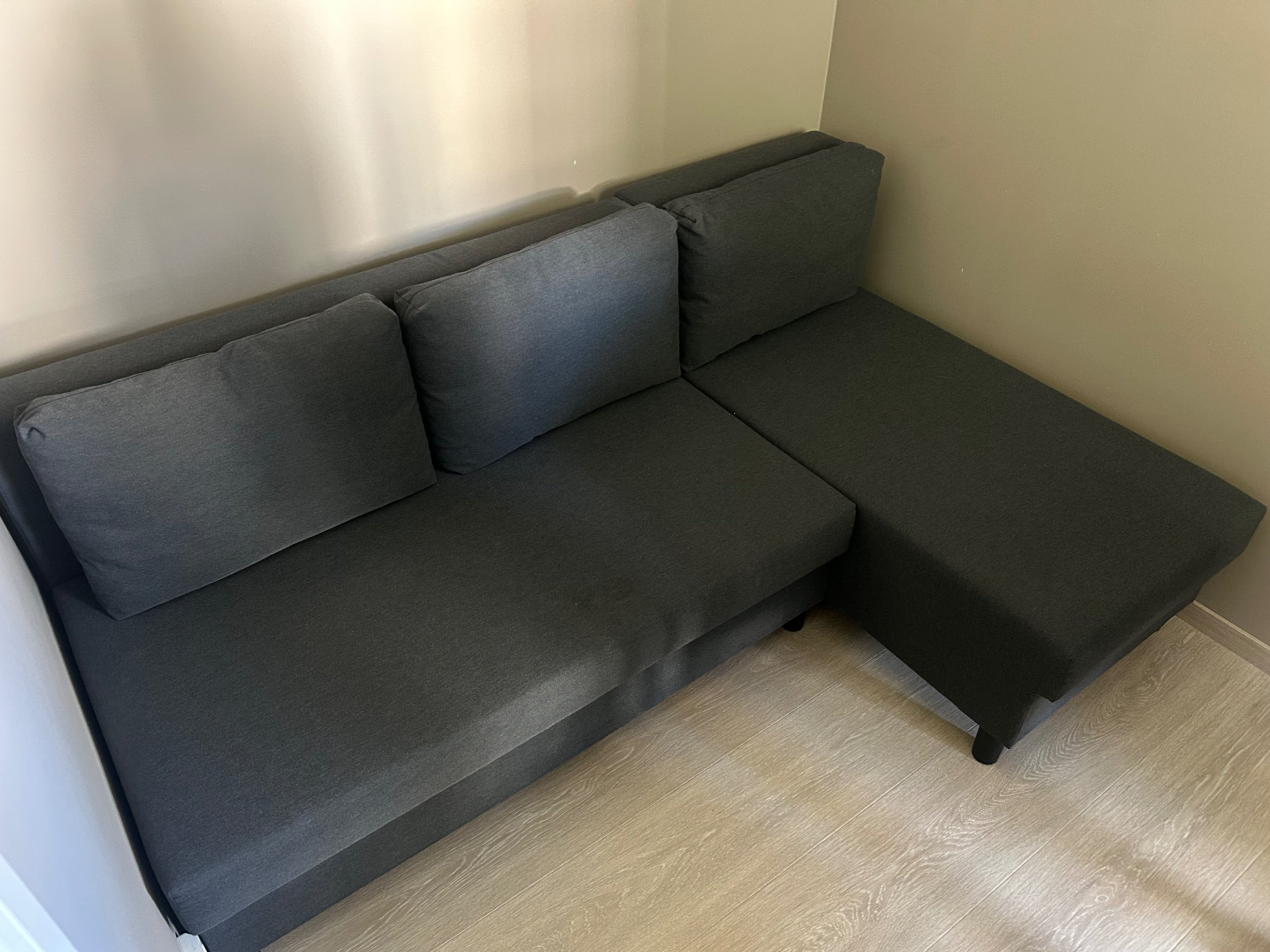 Seller photo