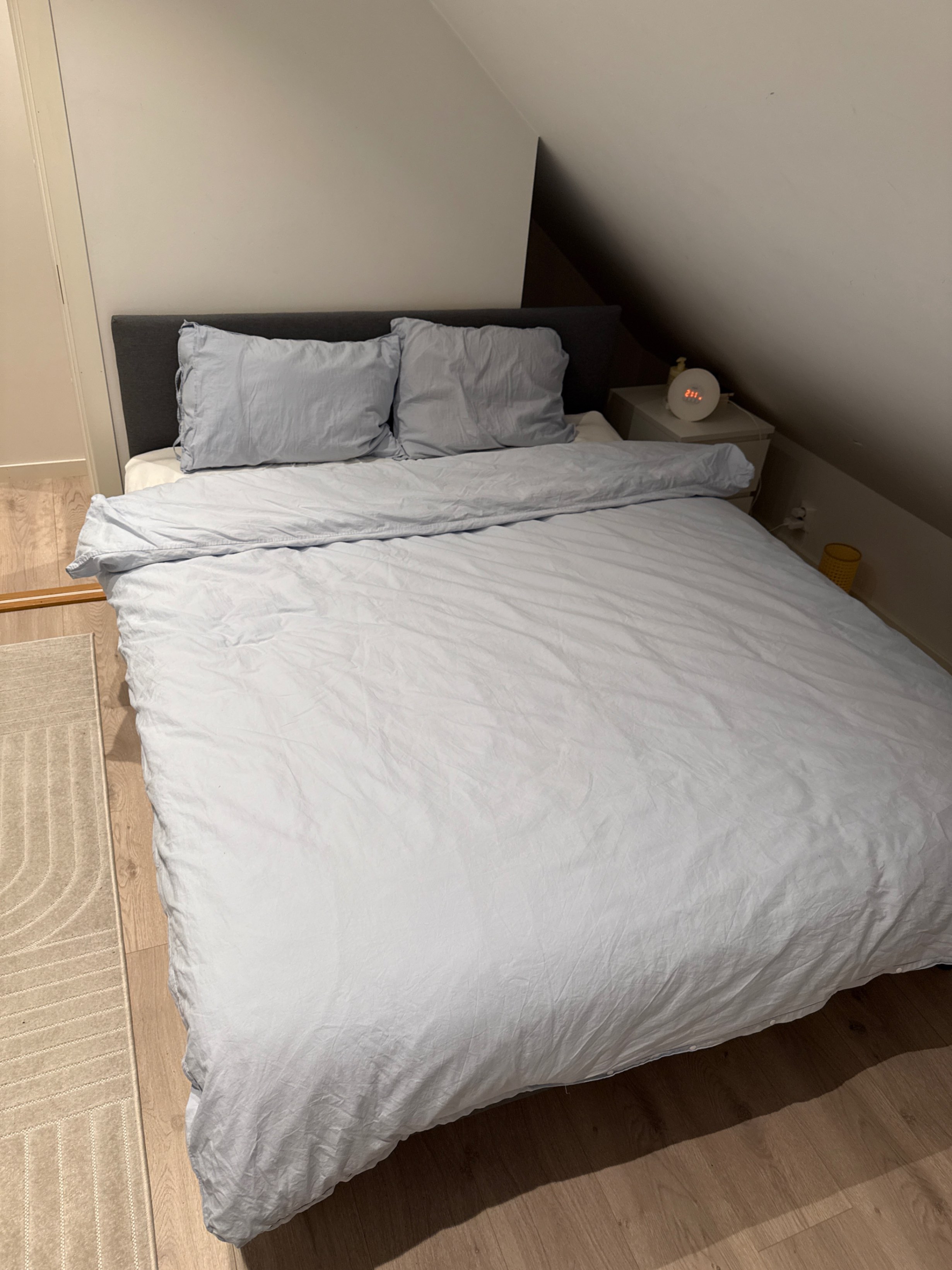 Seller photo