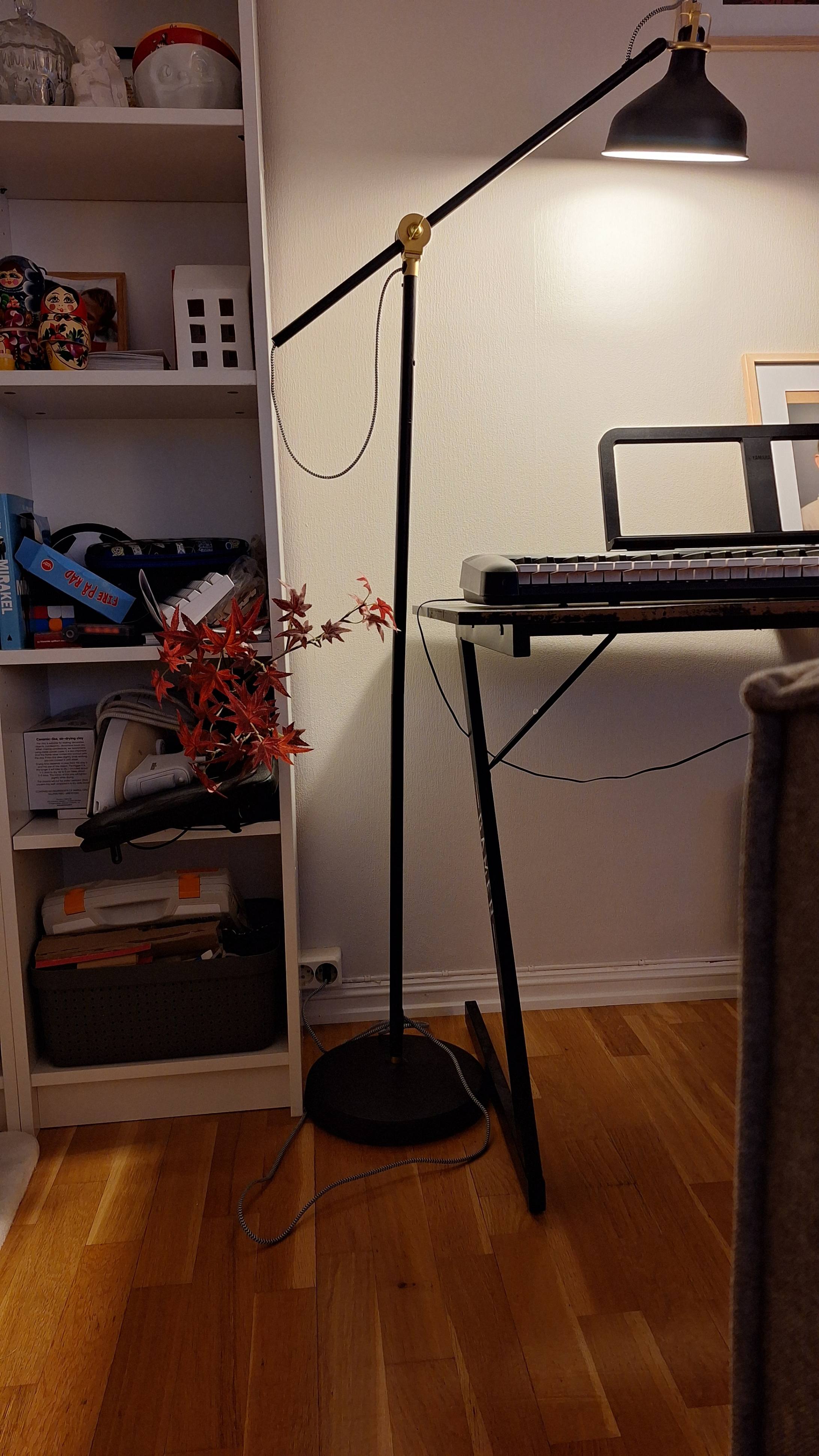 RANARP Floor/reading lamp, black - As new - NOK 200.00 - Mjøndalen