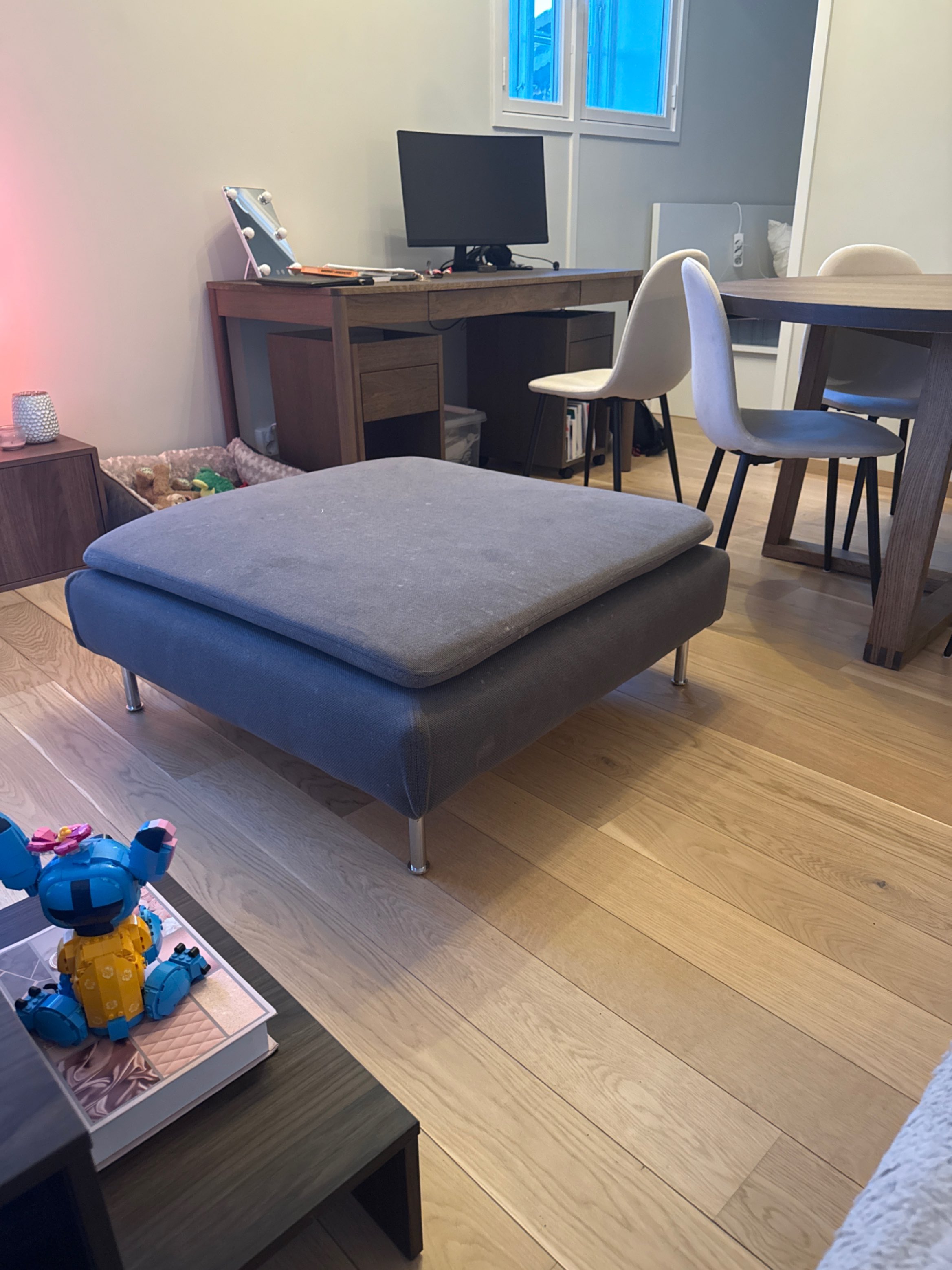 Seller photo