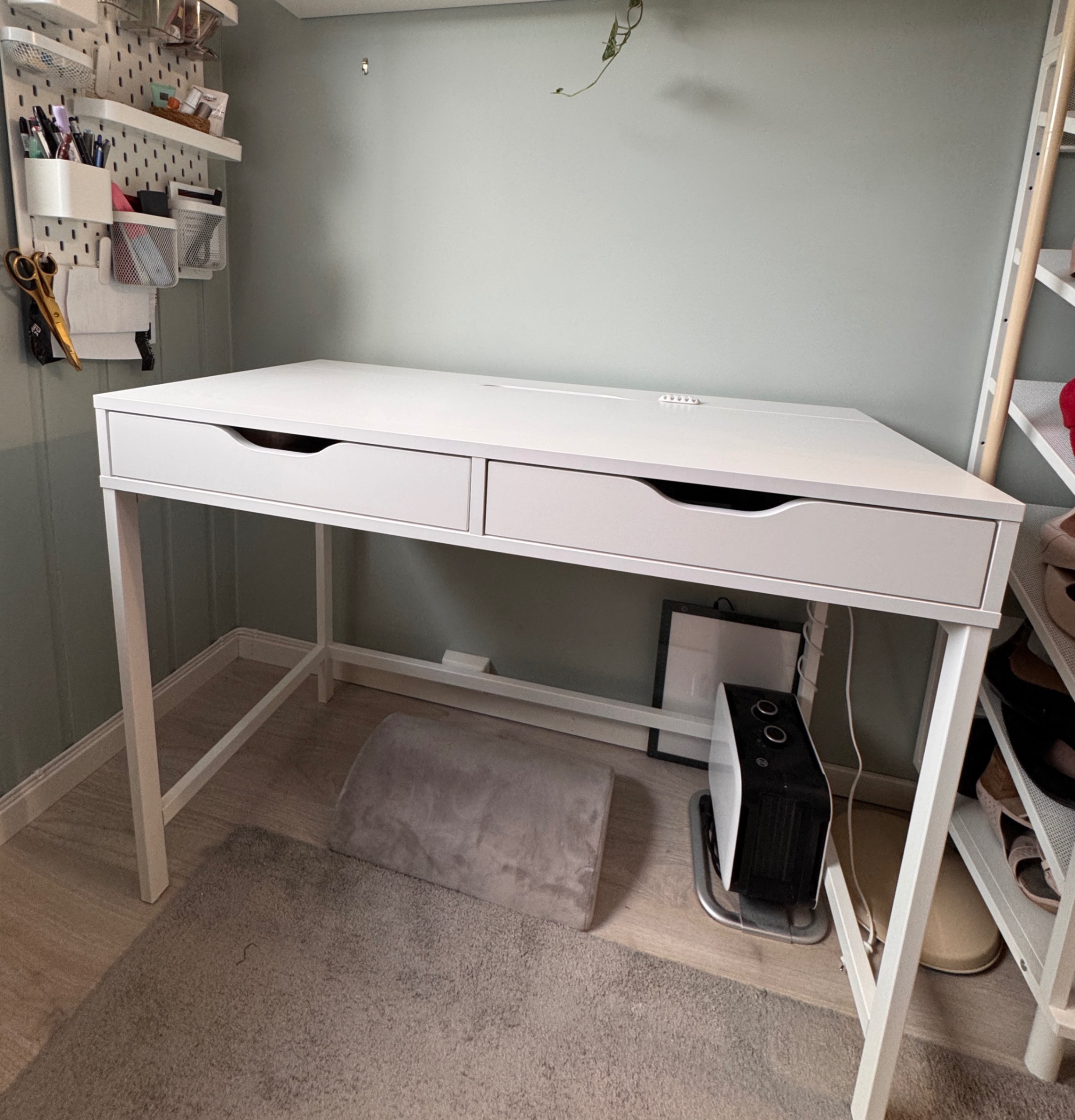 Seller photo