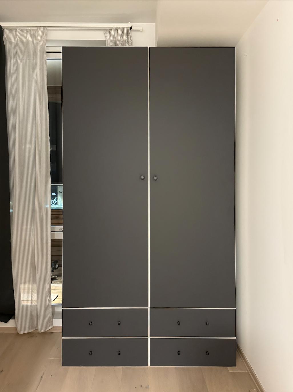 Seller photo