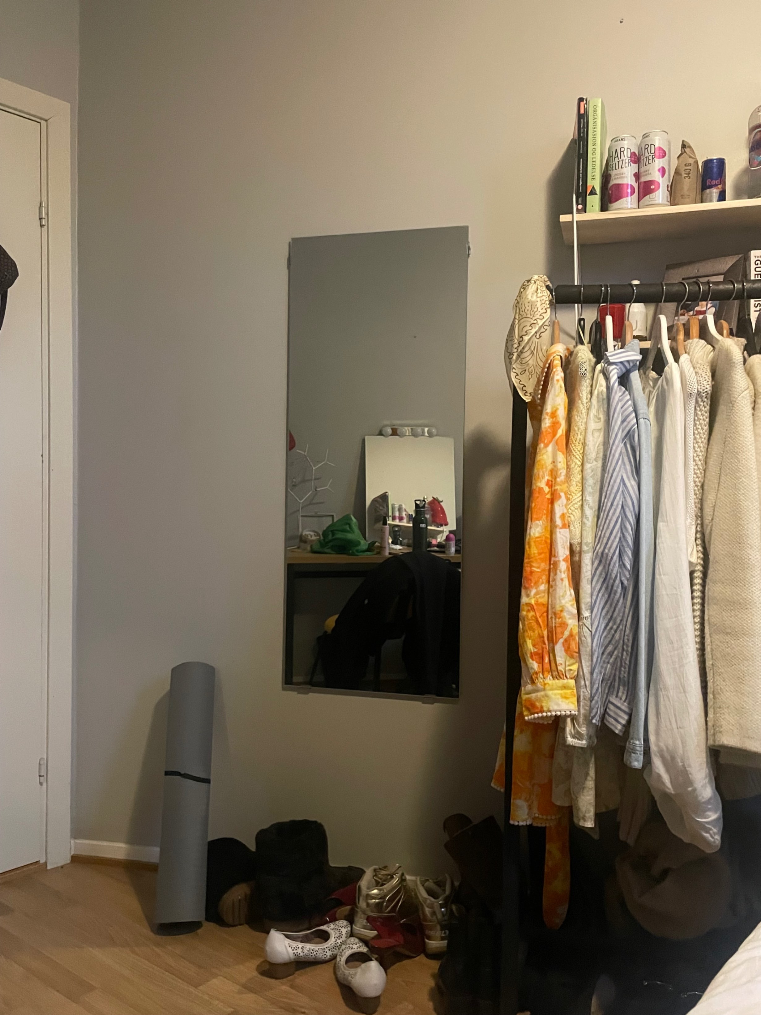 Seller photo