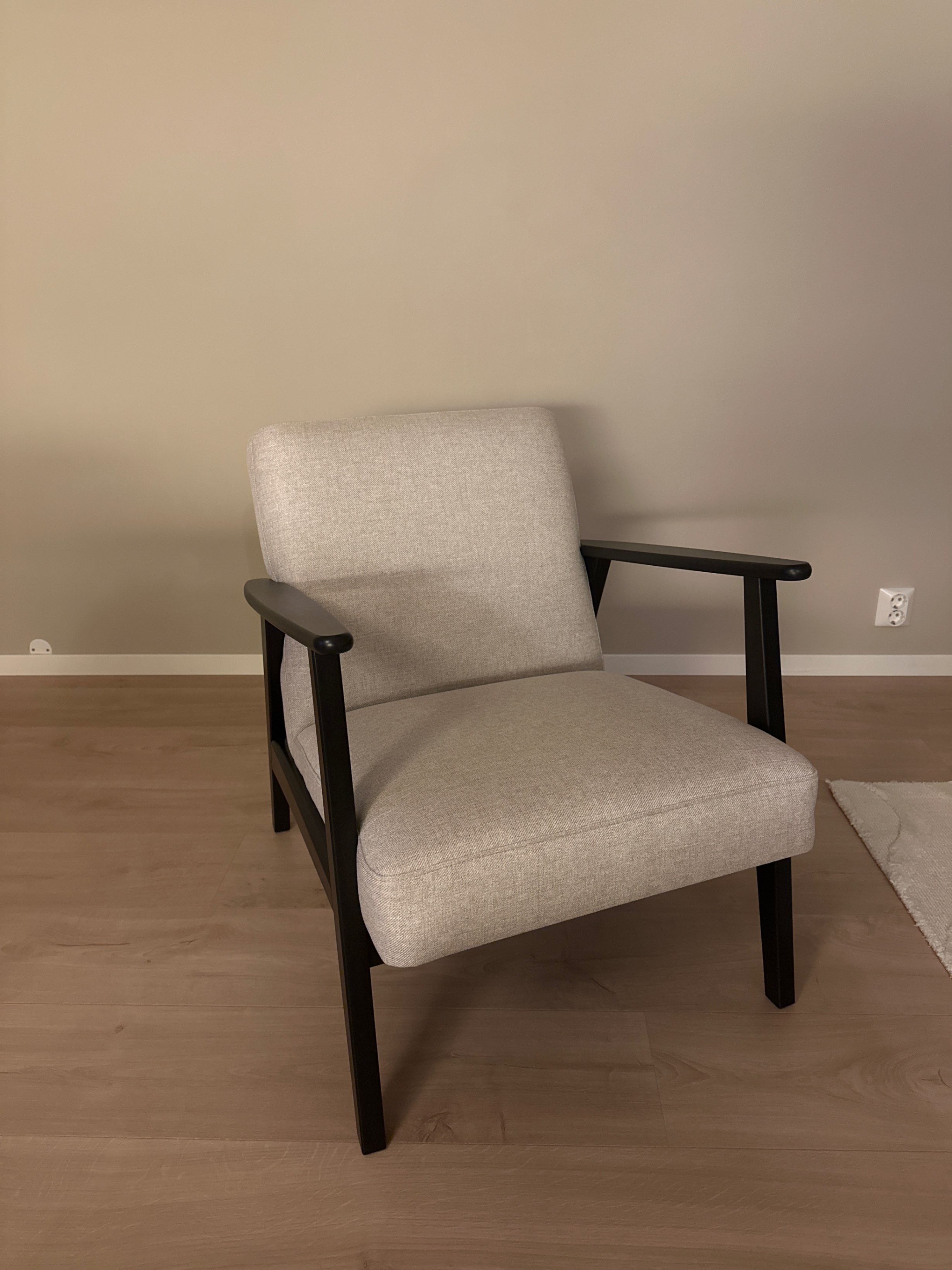 Seller photo