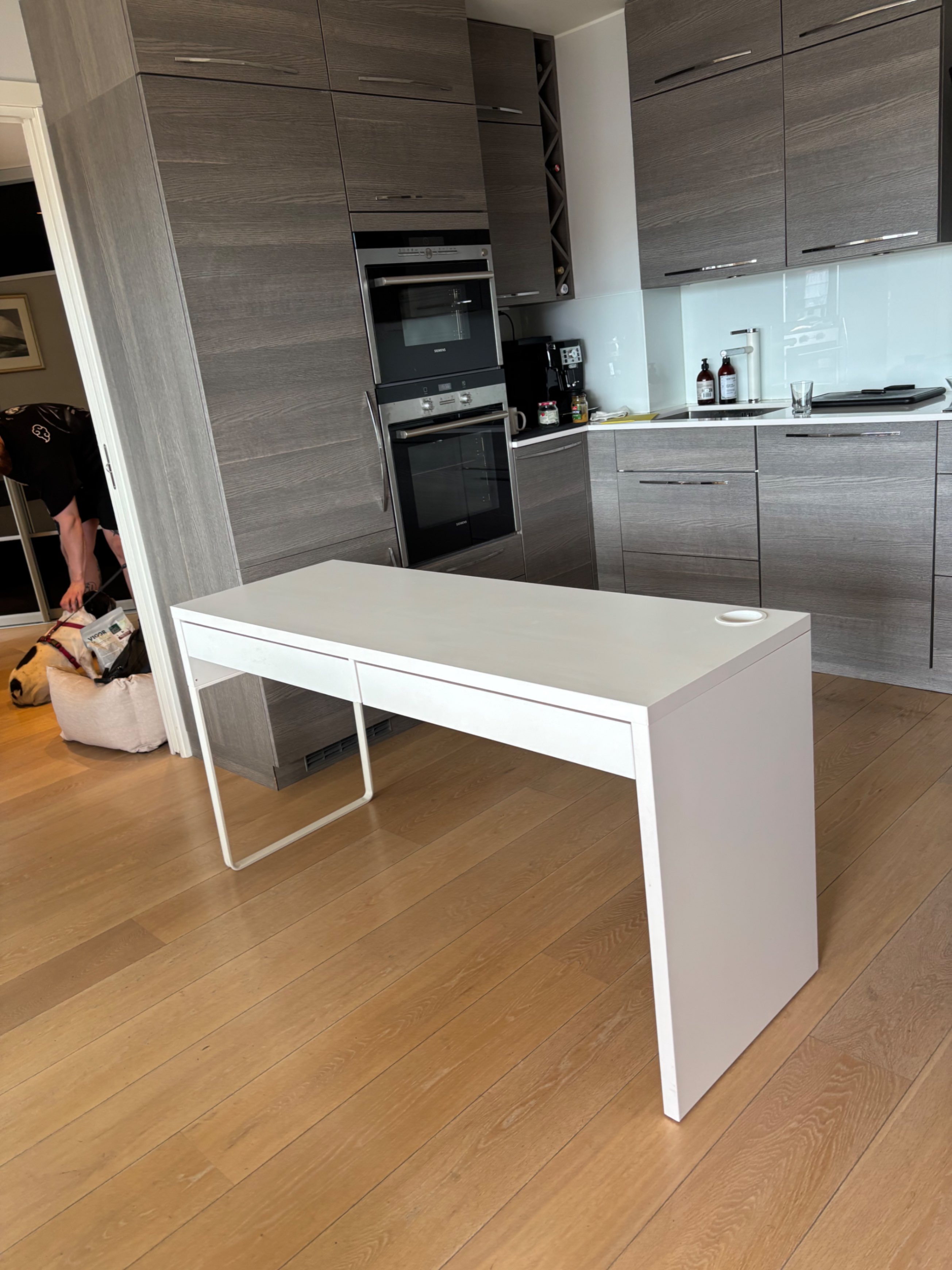 Seller photo