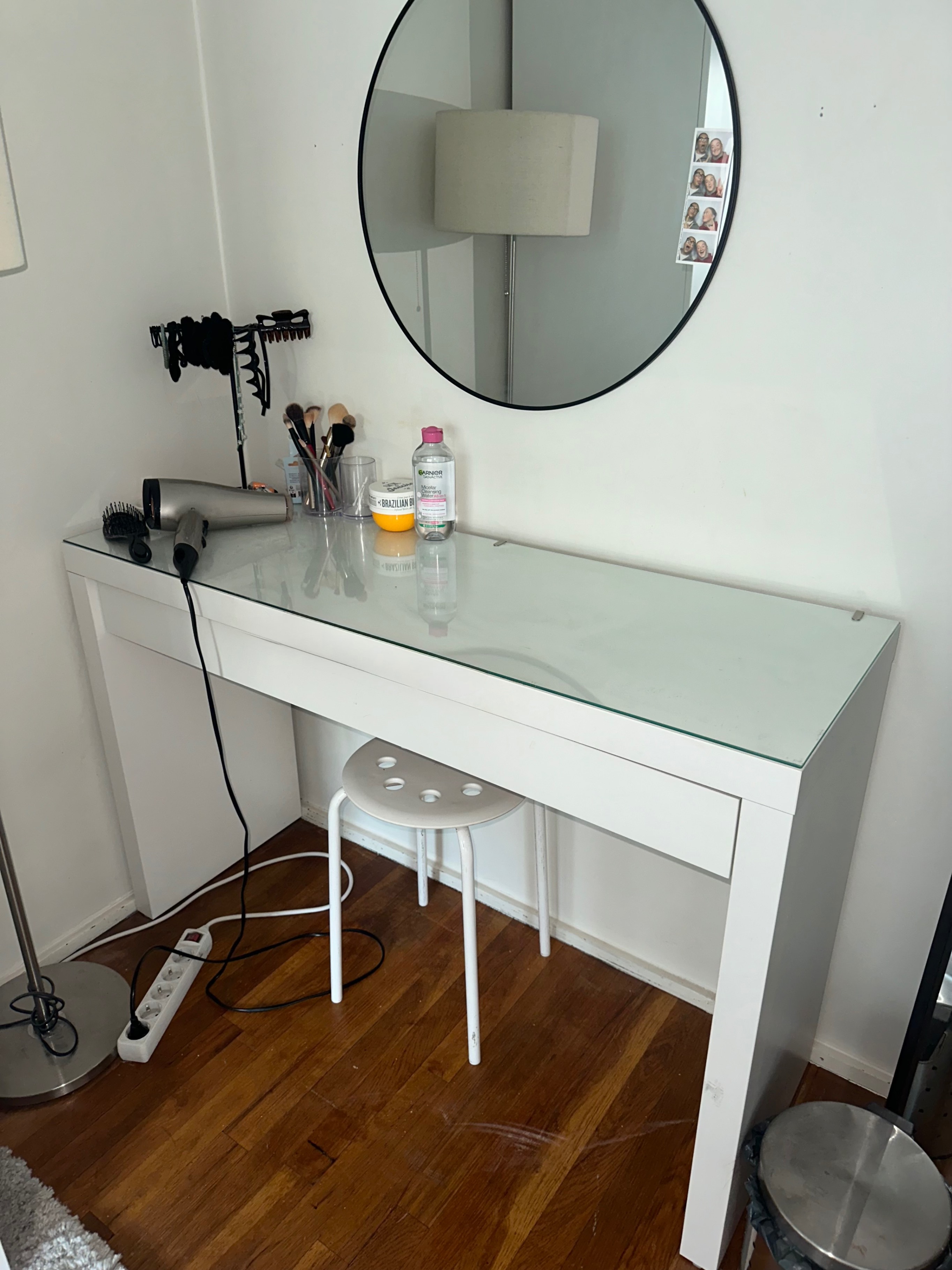 Seller photo