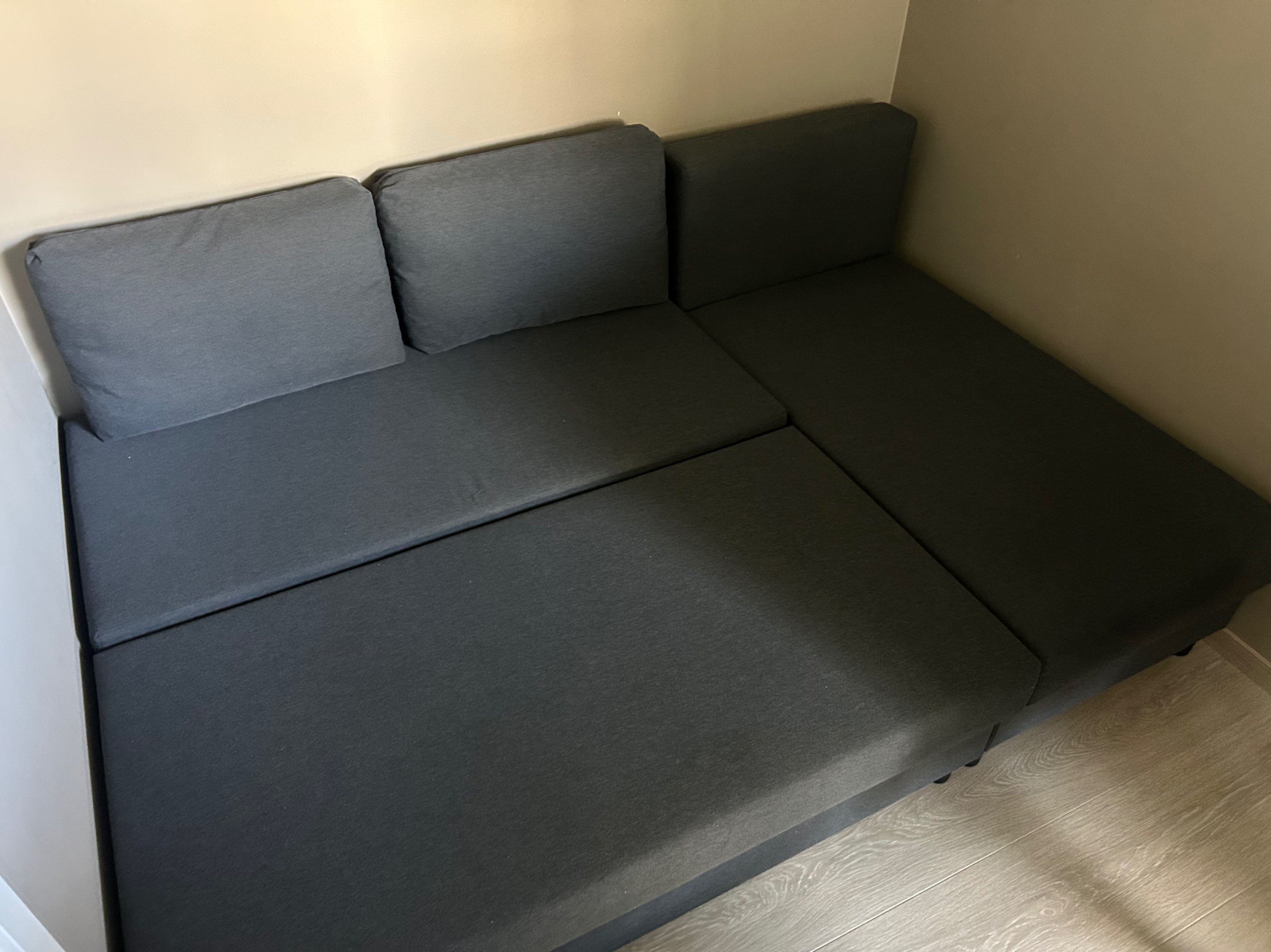 Seller photo