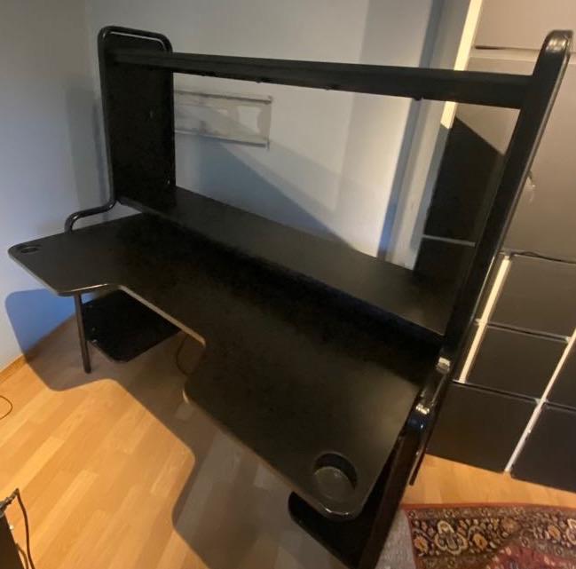 Seller photo