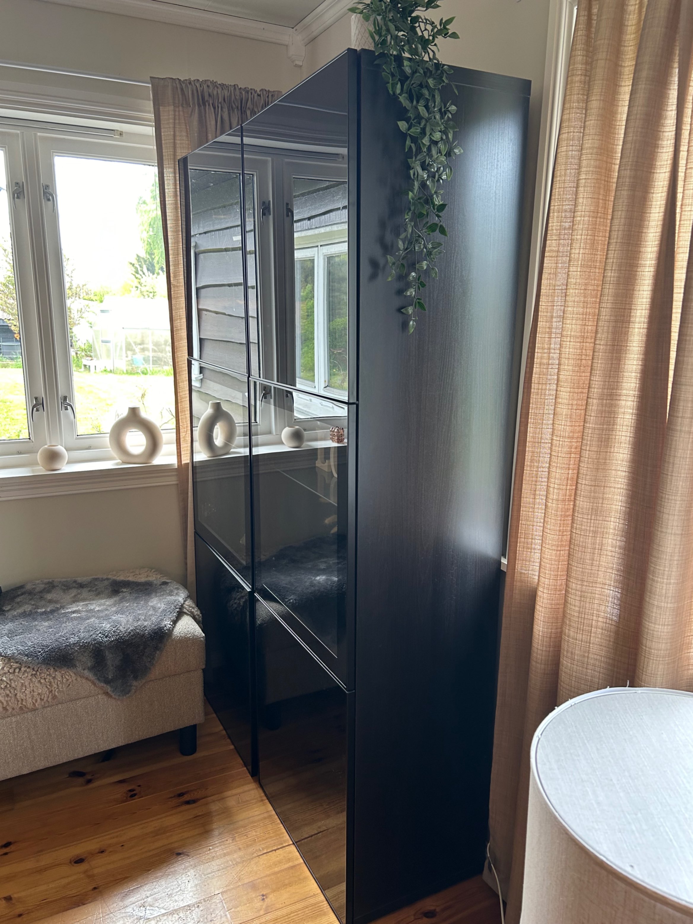 Seller photo