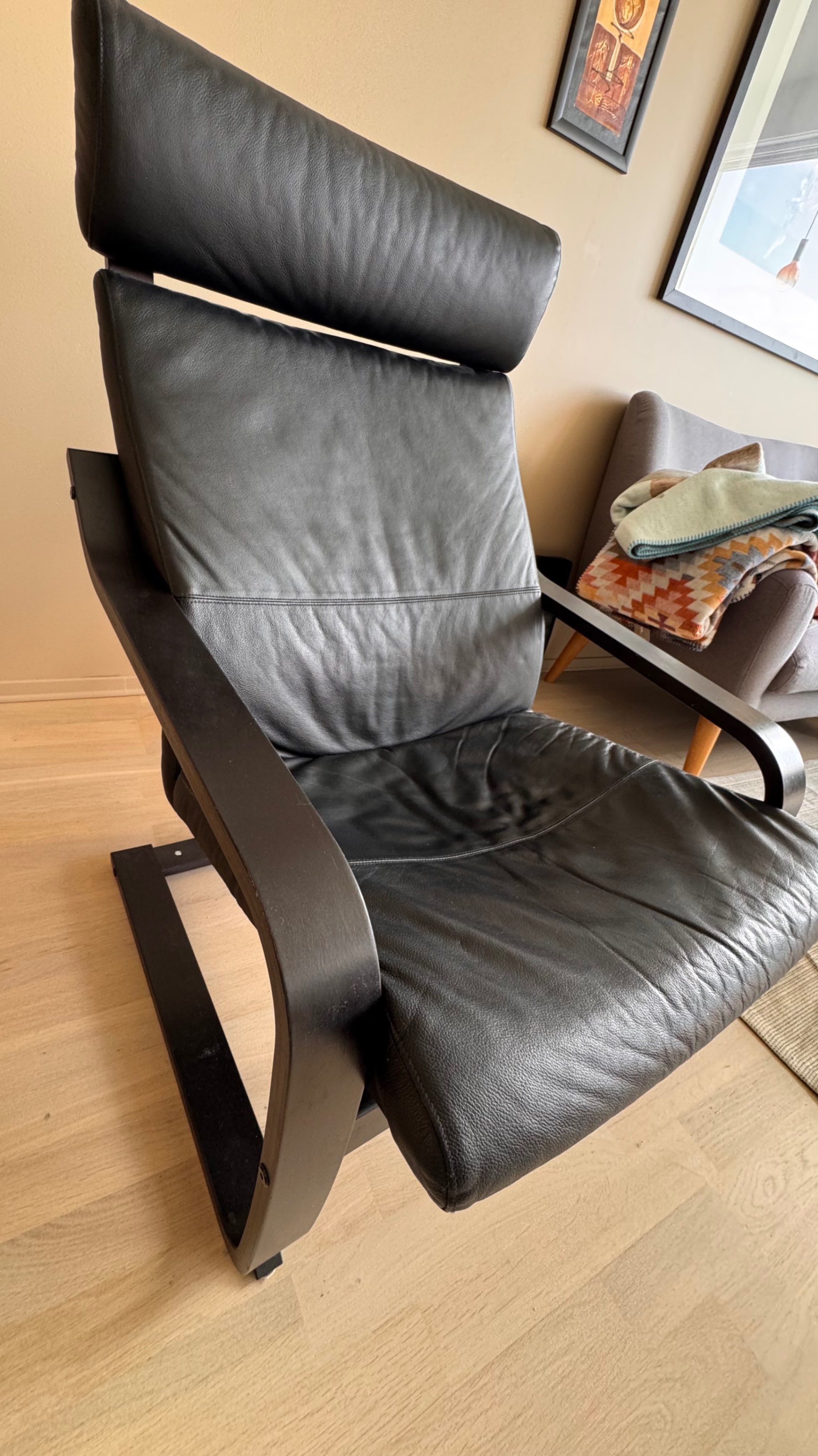 Seller photo