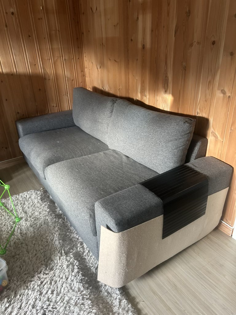 Seller photo