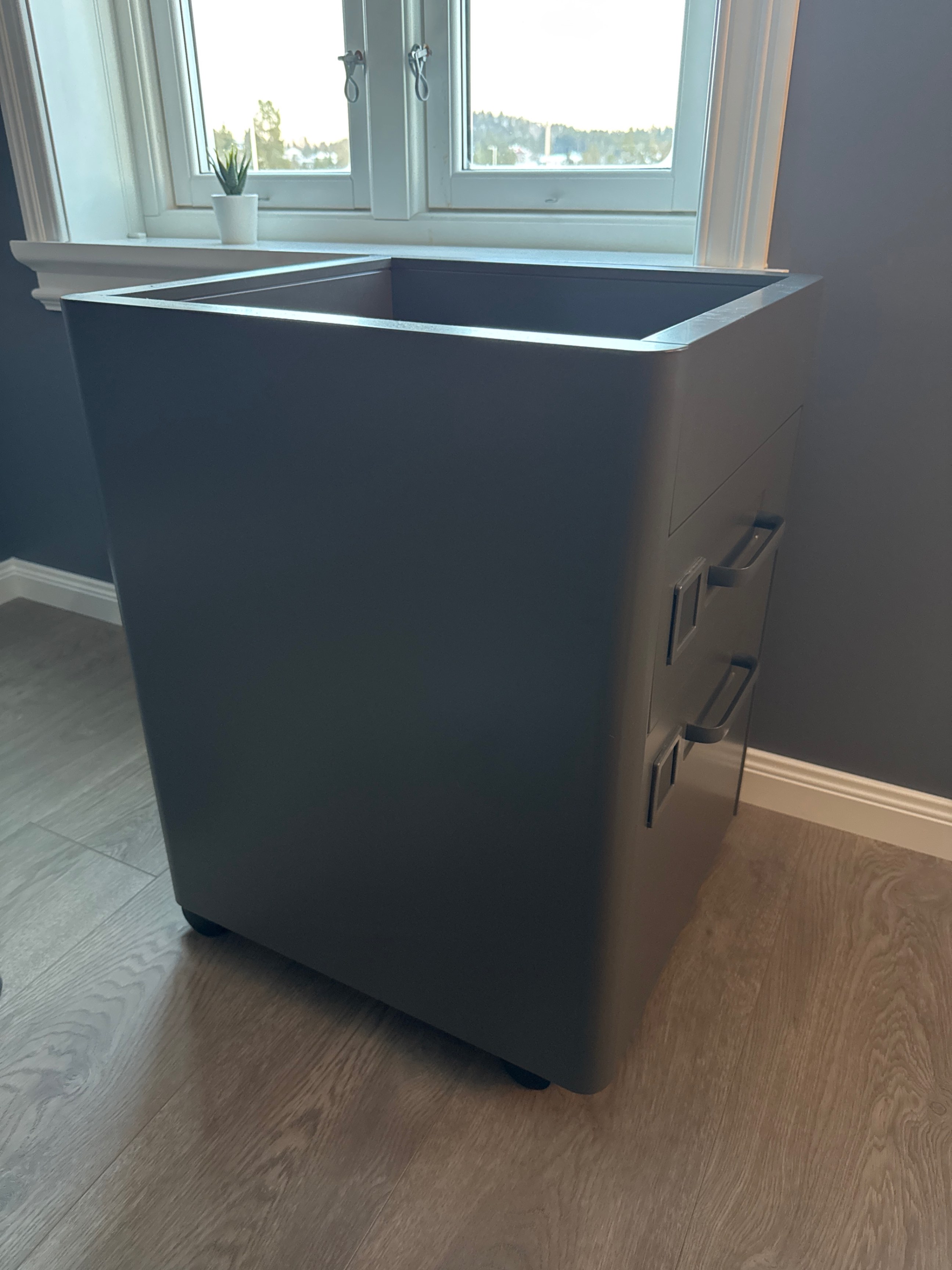 Seller photo