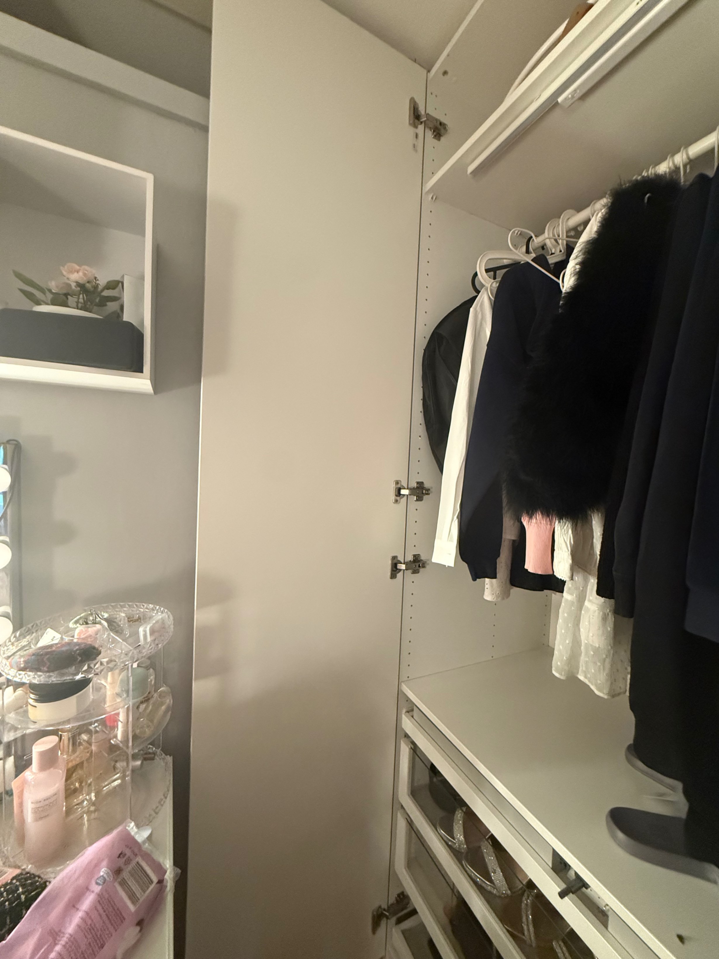 Seller photo