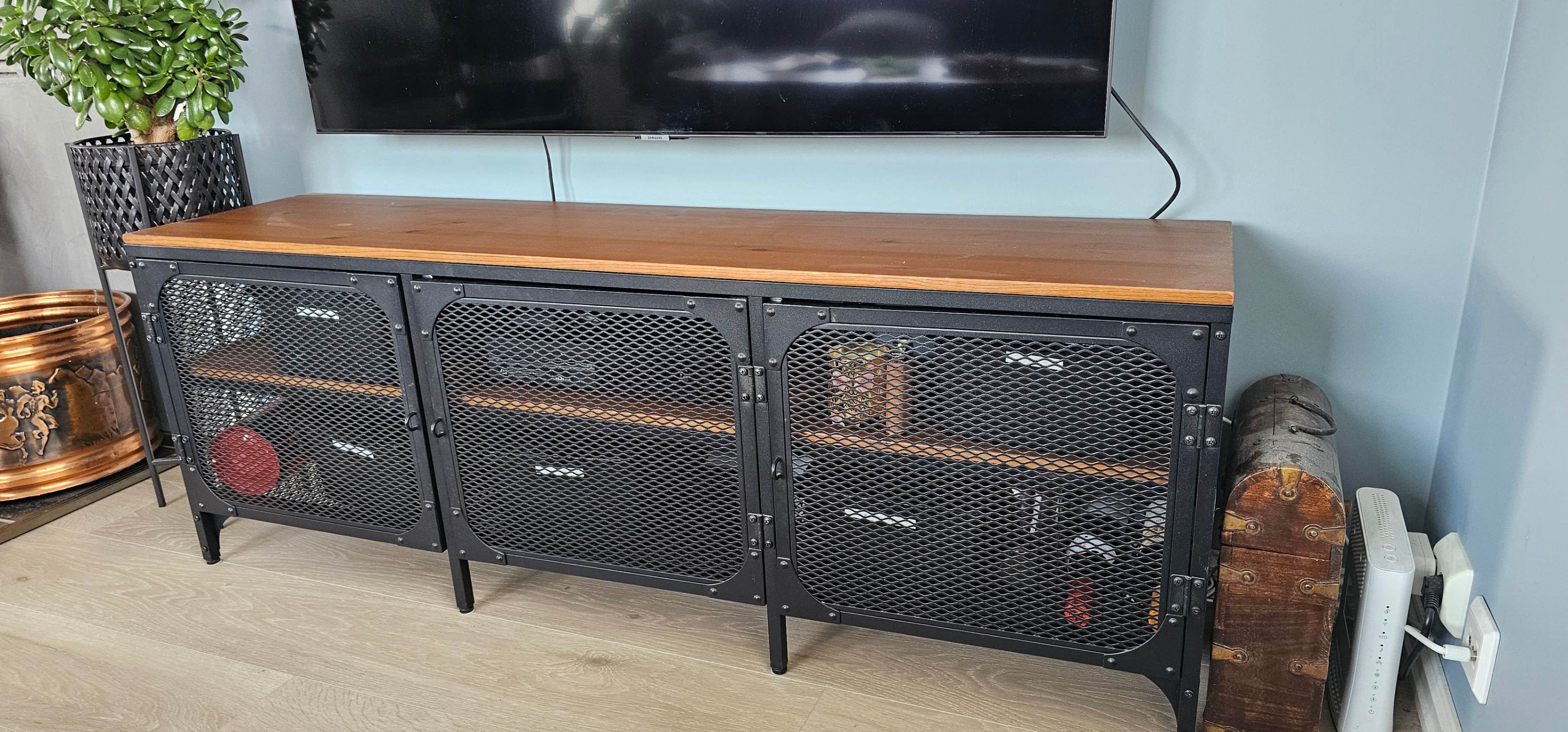 Seller photo