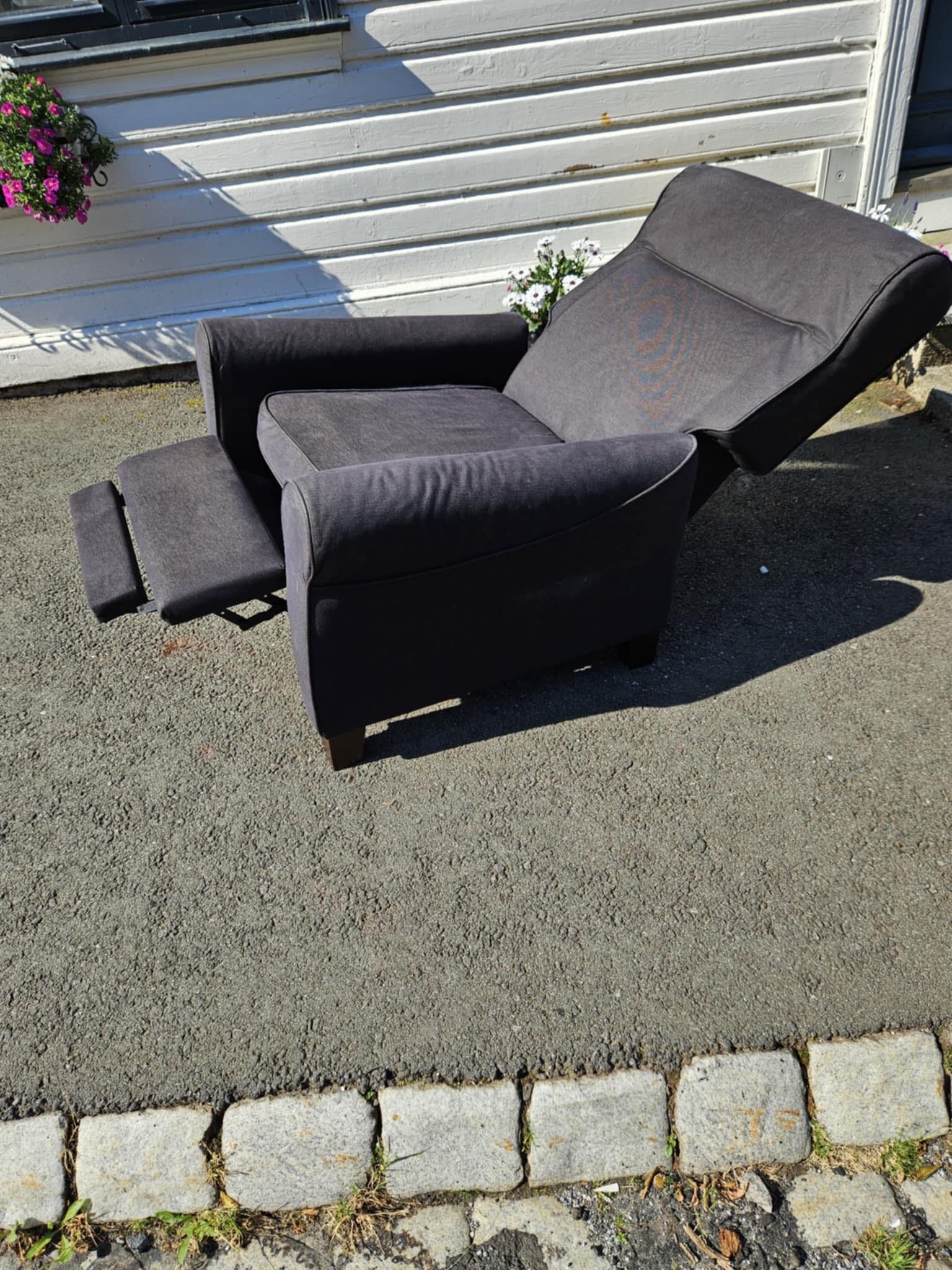 Seller photo