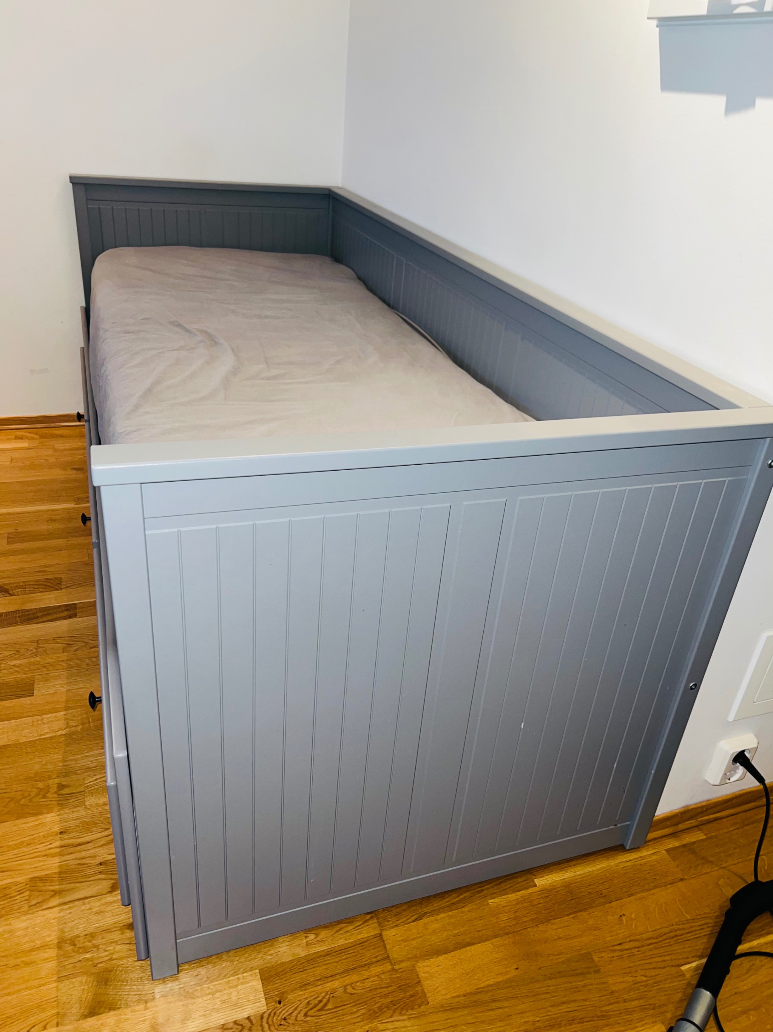 Seller photo