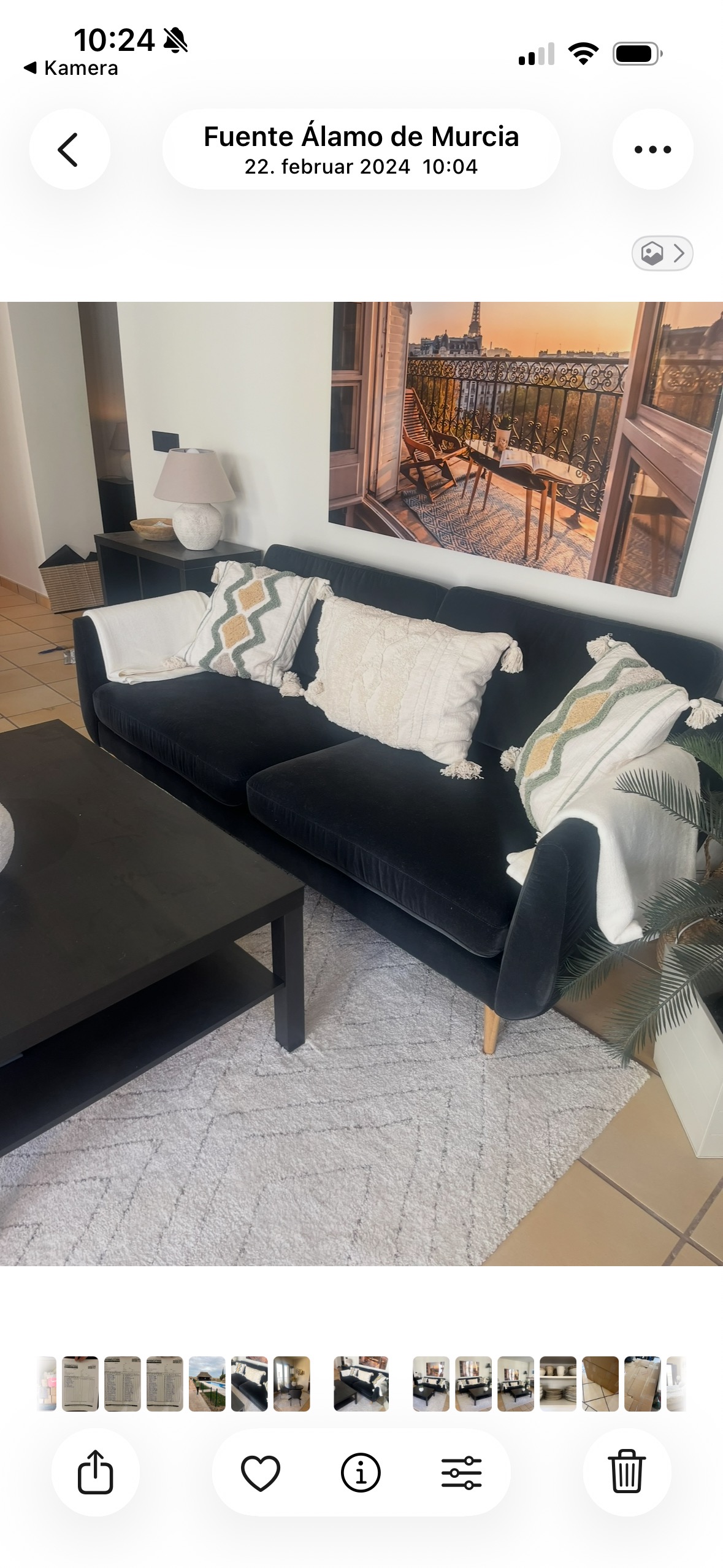 Seller photo