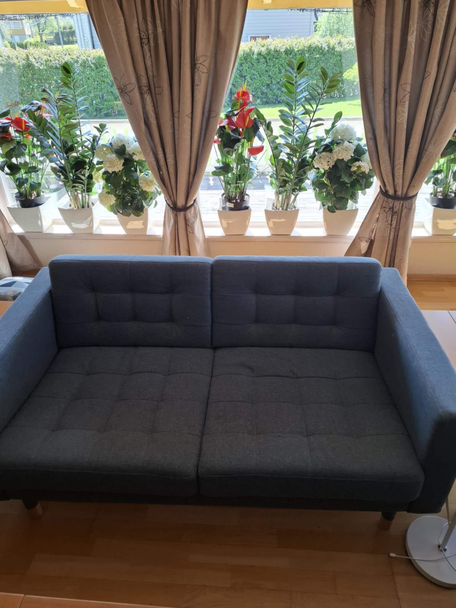 Seller photo