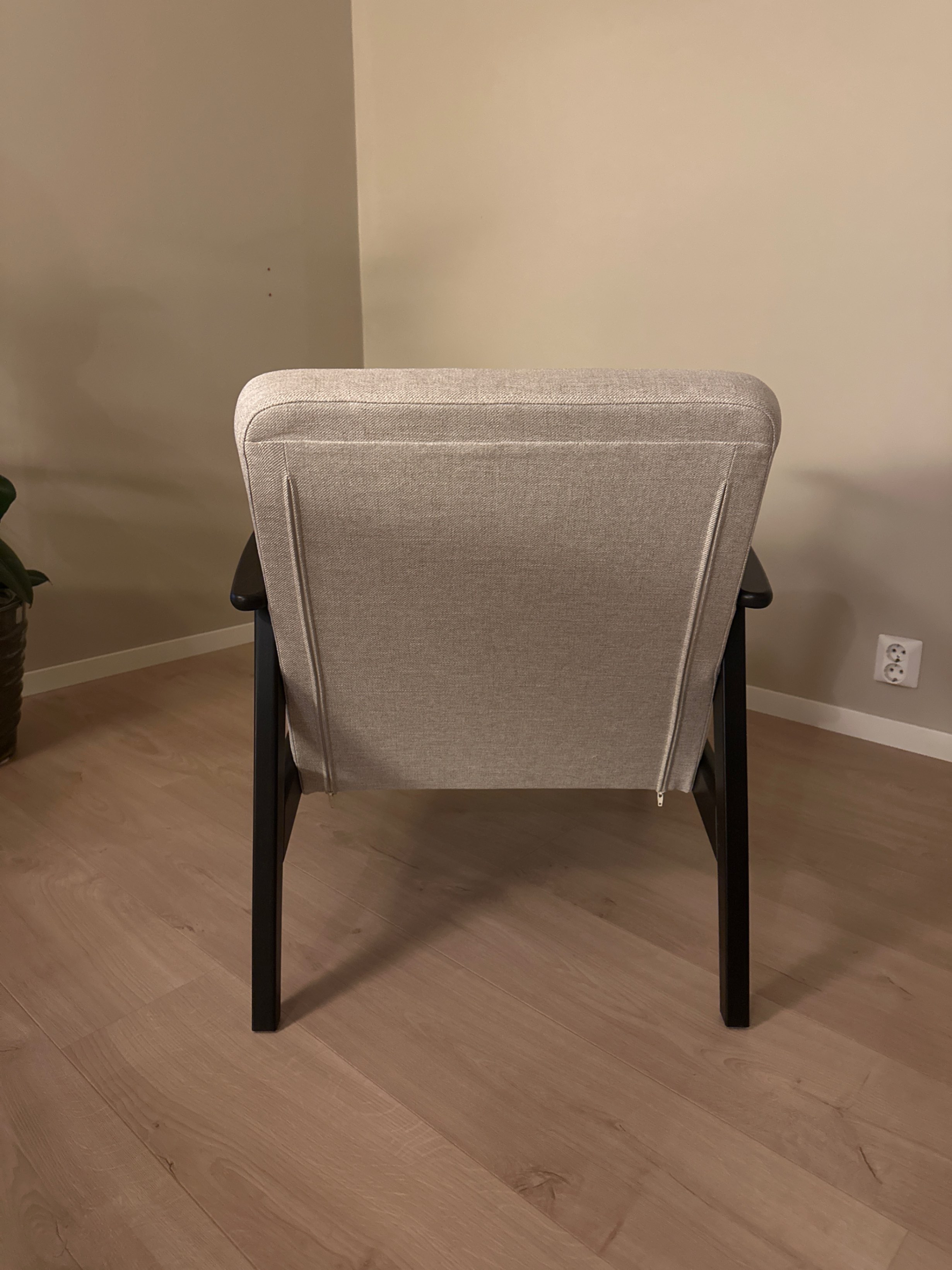 Seller photo