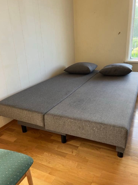 Seller photo