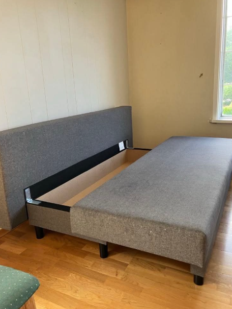 Seller photo