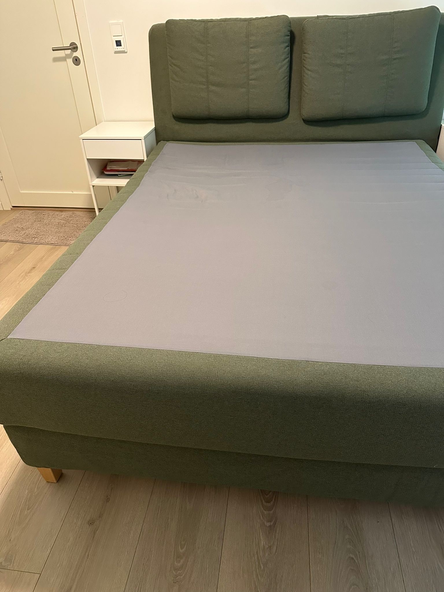 Seller photo