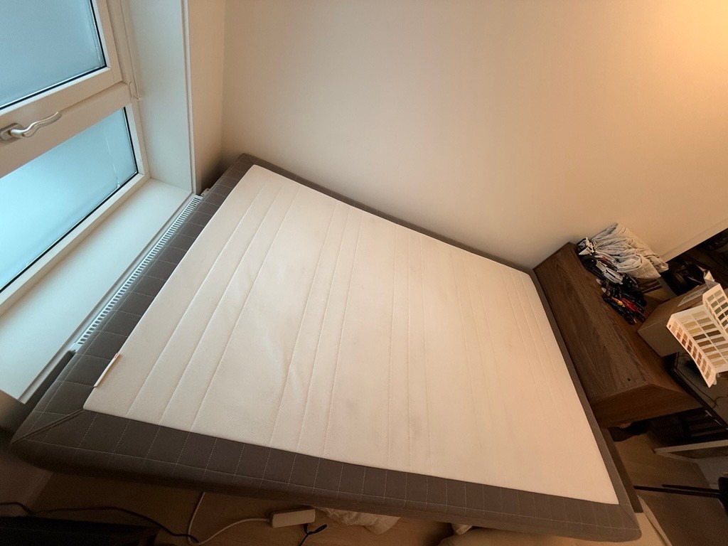 Seller photo