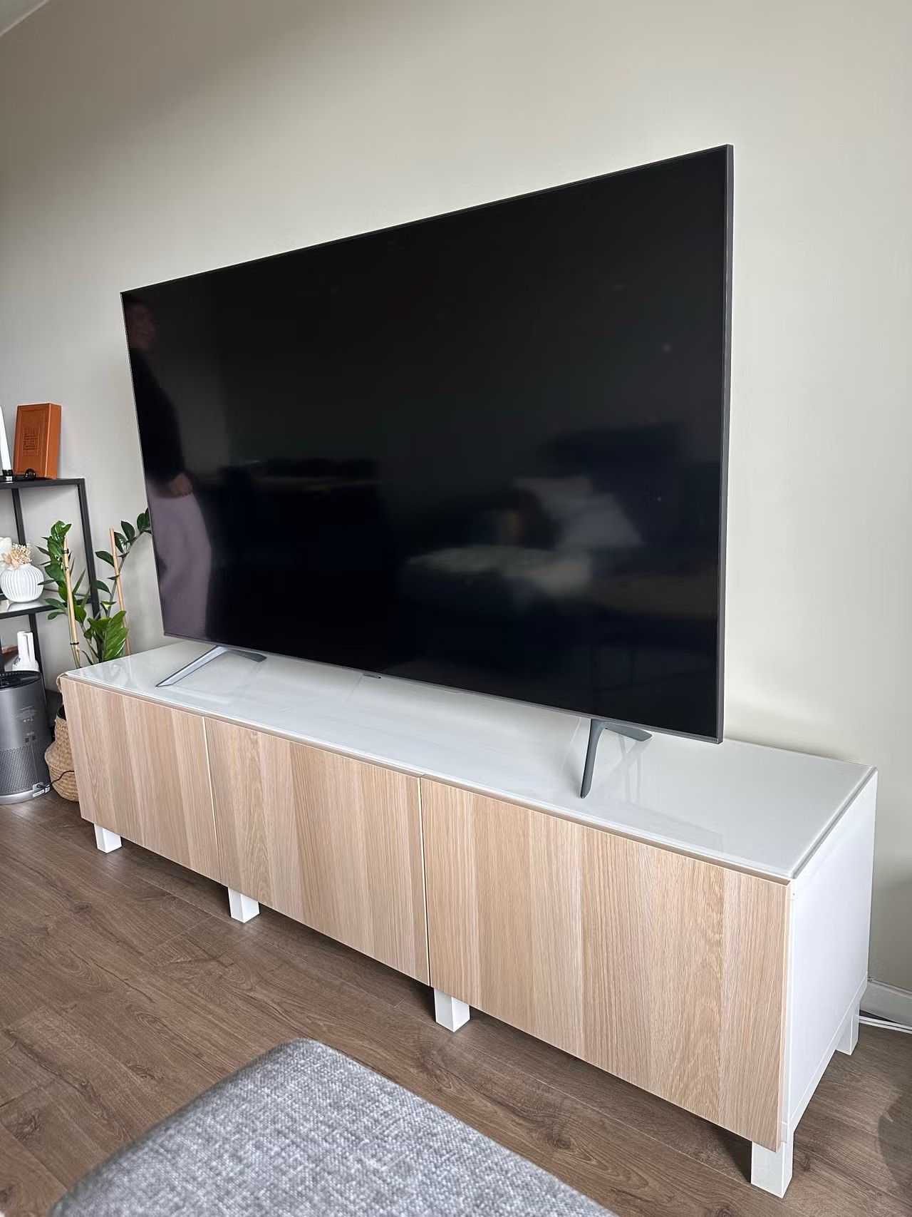 Seller photo